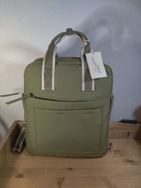 NWT Backpack Tote Universal Threads Olive Green Fabric Retail $35!